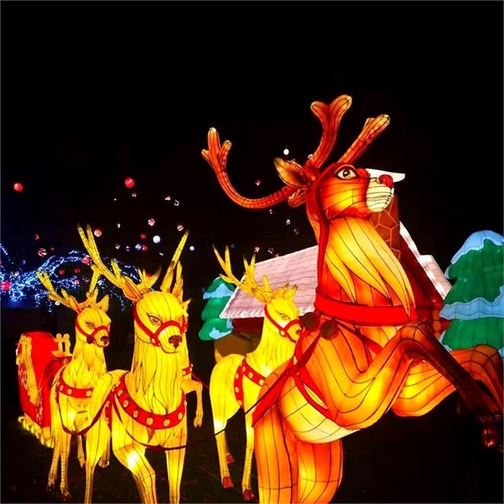 Outdoor Festival Decoration Snowman Lantern For Theme Park